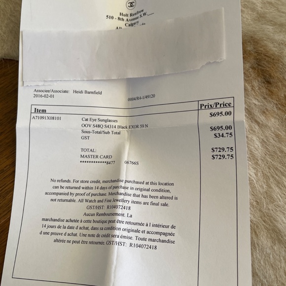 Chanel sunglasses - Picture 4 of 5